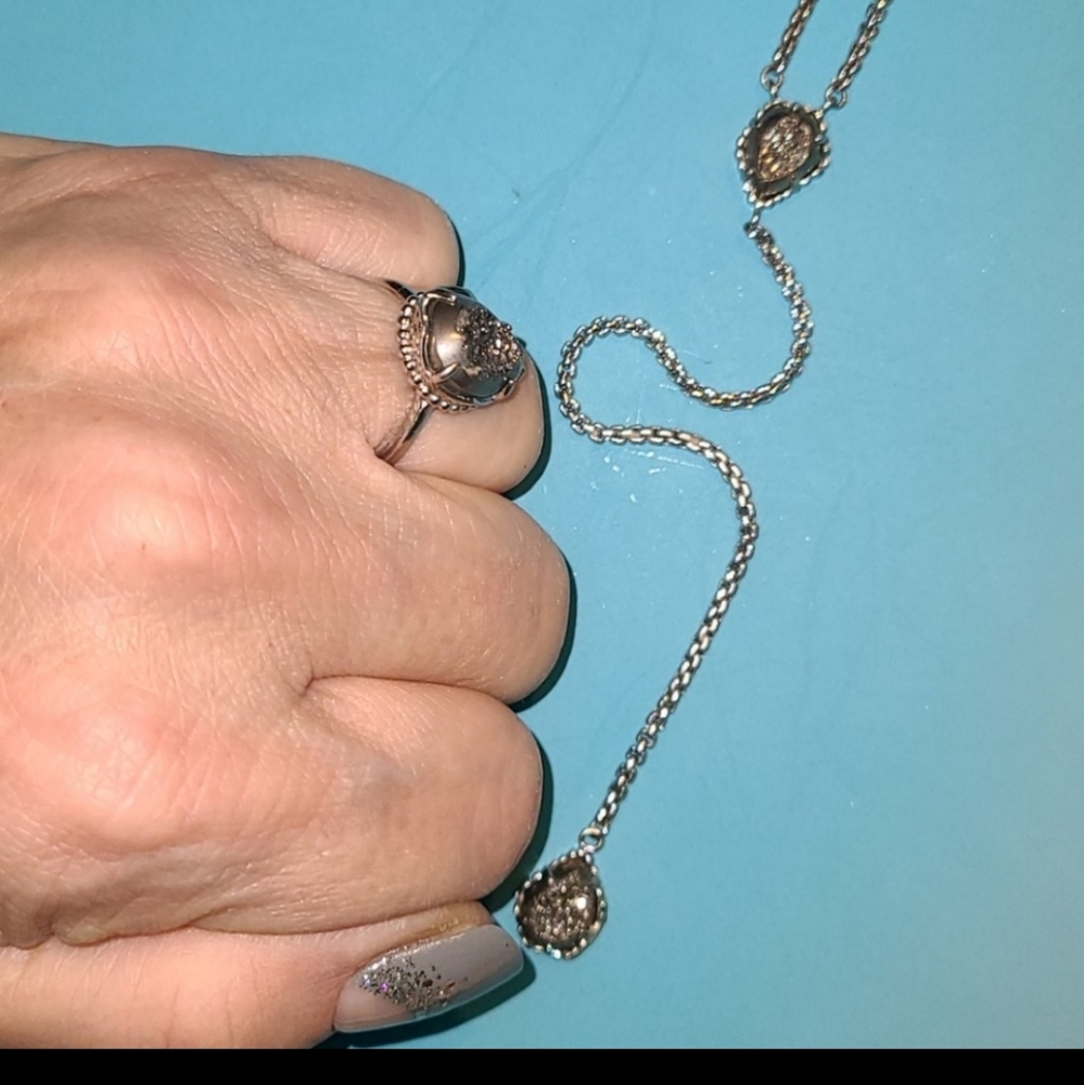 Beautiful 2 piece Necklace & Ring!